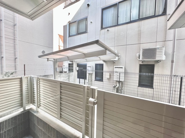 物件内観写真16　(室内からの展望)