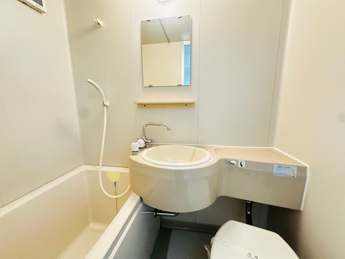 物件内観写真12　(洗面)