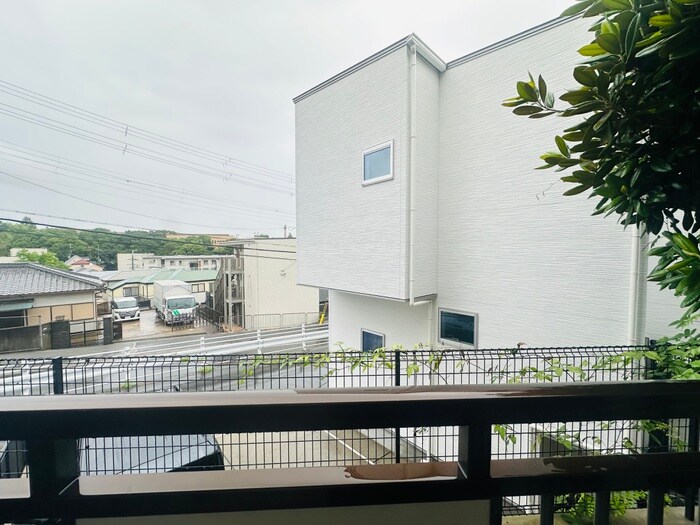 物件内観写真22　(室内からの展望)