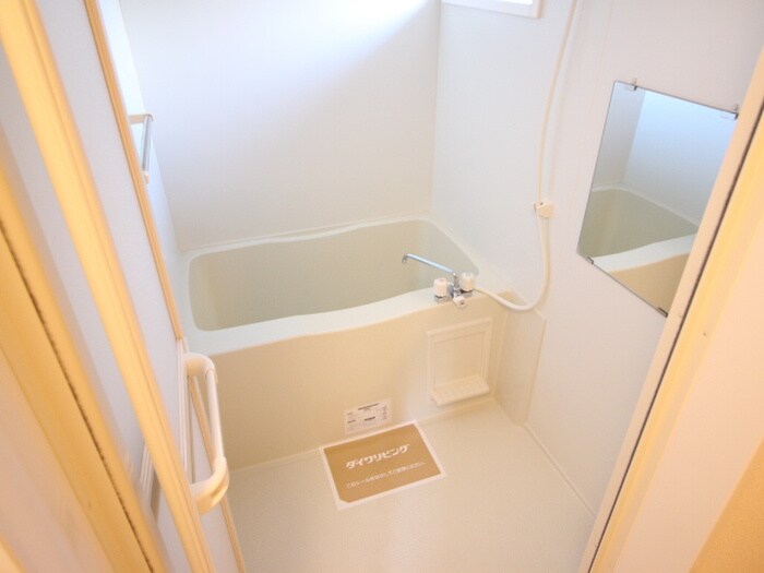 物件内観写真12　(バス／シャワールーム等)