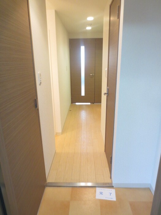 物件内観写真15　(玄関)