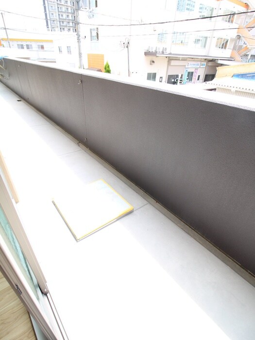 物件内観写真18　(ベランダ・バルコニー)