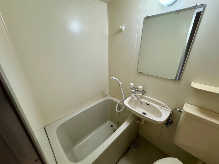 物件内観写真10　(バス／シャワールーム等)