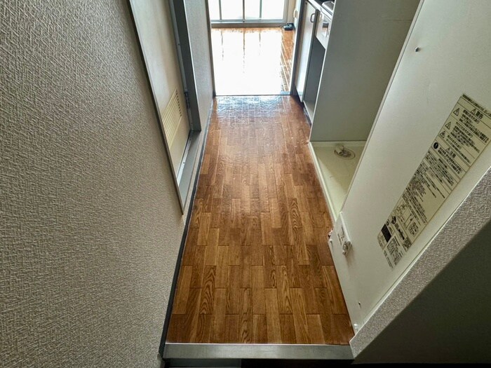 物件内観写真20　(廊下)