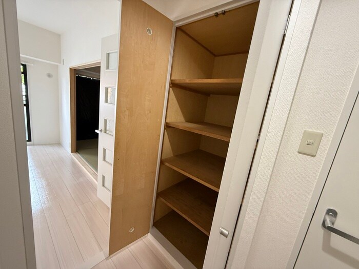 物件内観写真19　(収納)