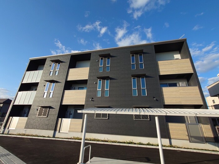 物件外観写真5　(外観写真)