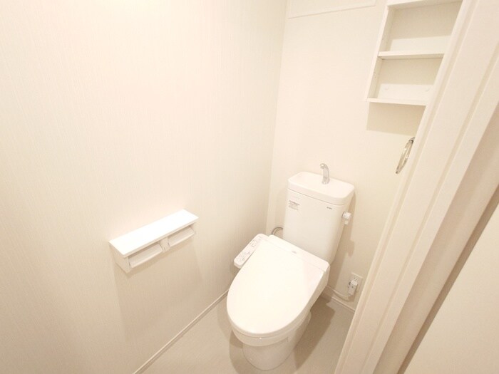 物件内観写真11　(トイレ)