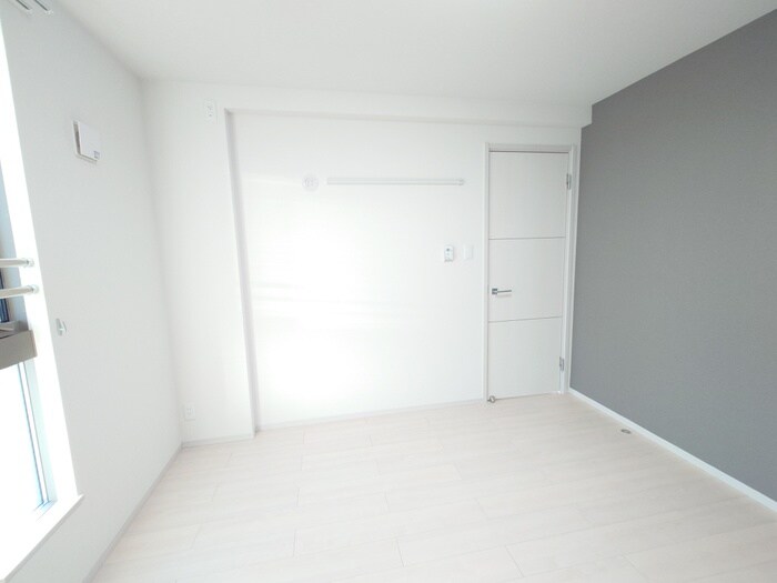 物件内観写真18　(居室)