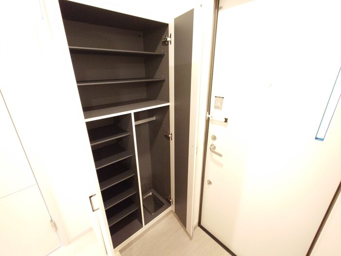 物件内観写真20　(靴箱)