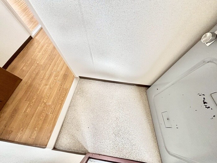 物件内観写真15　(玄関)
