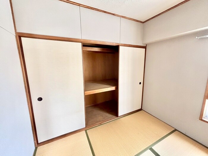 物件内観写真17　(収納)
