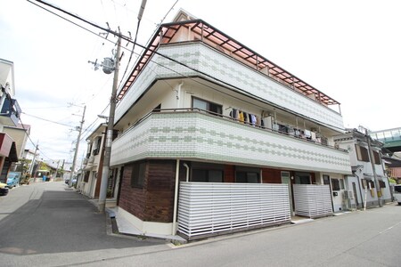 ケベック外観写真