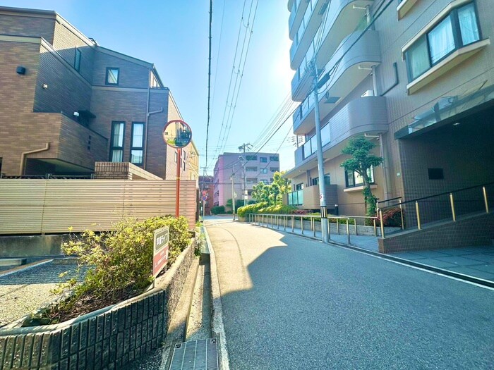 物件外観写真6　(周辺環境)