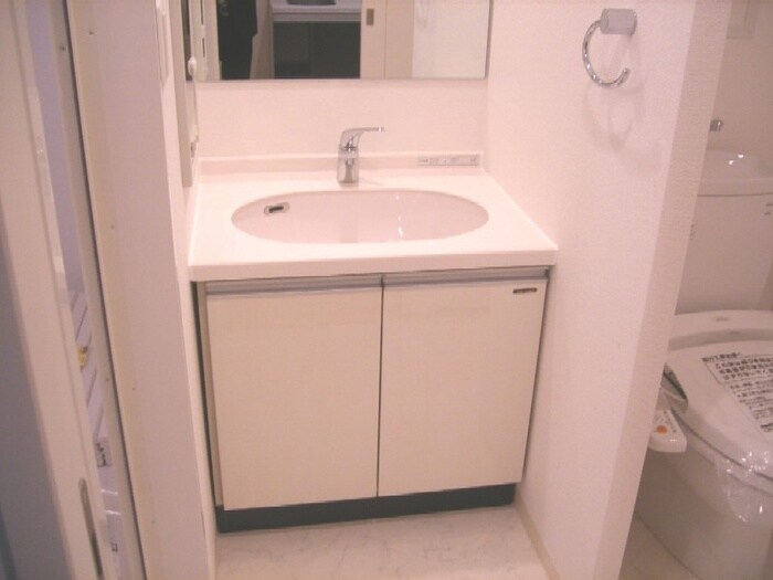 物件内観写真9　(洗面)