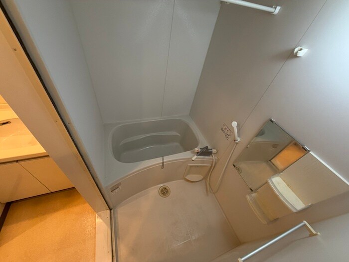 物件内観写真12　(バス／シャワールーム等)