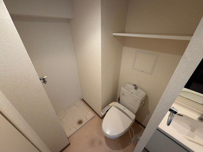 物件内観写真14　(トイレ)