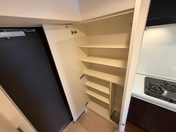 物件内観写真15　(靴箱)