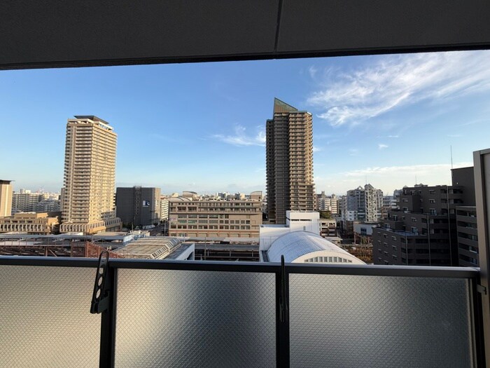 物件内観写真16　(室内からの展望)