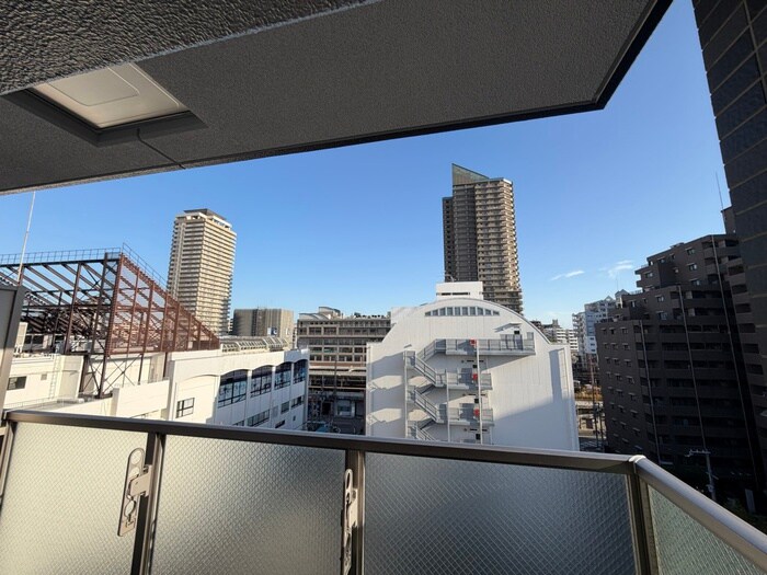 物件内観写真17　(室内からの展望)