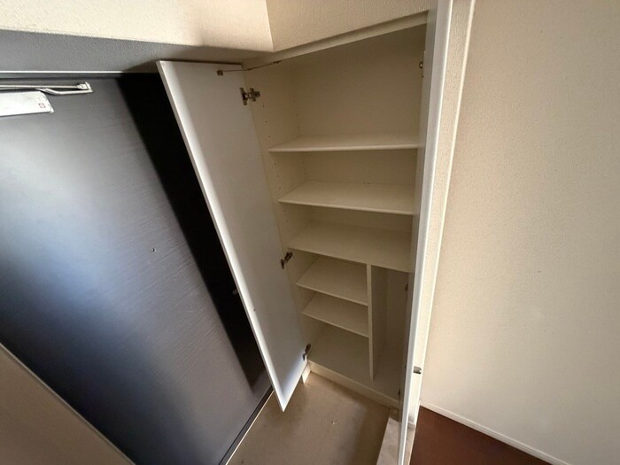 物件内観写真19　(靴箱)