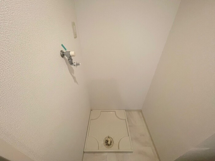 物件内観写真19　(洗濯機置場)