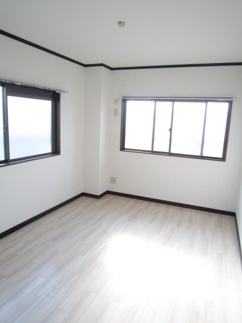 物件内観写真14　(居室)