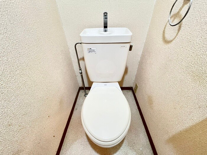 物件内観写真15　(トイレ)