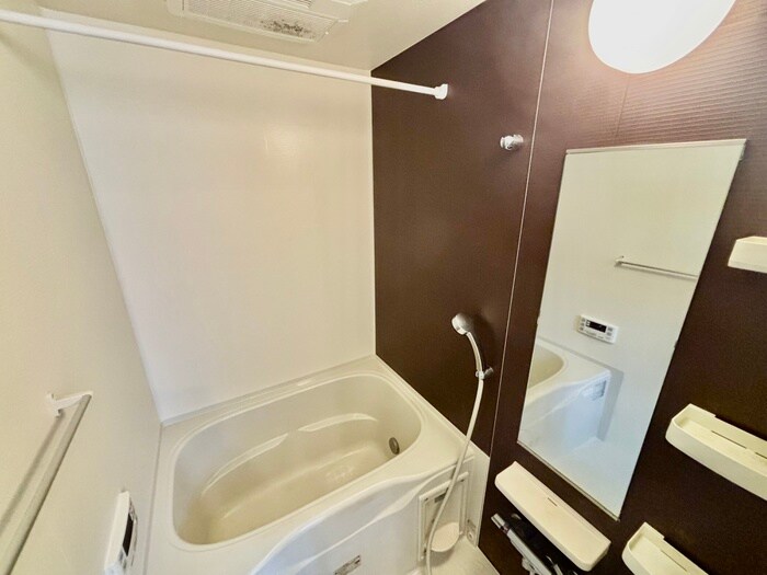 物件内観写真12　(バス／シャワールーム等)