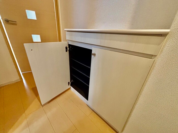 物件内観写真21　(靴箱)