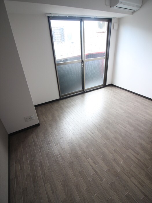 物件内観写真15　(居室)