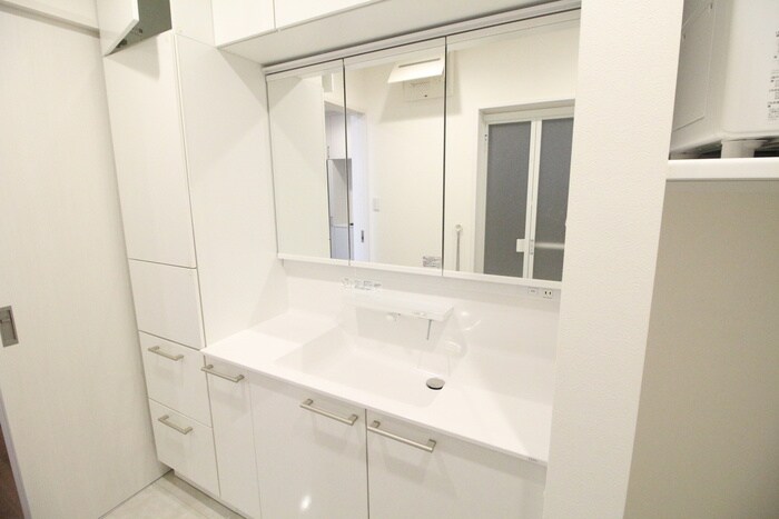 物件内観写真12　(洗面)