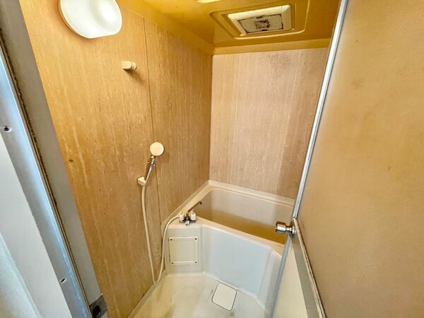 バス／シャワールーム等