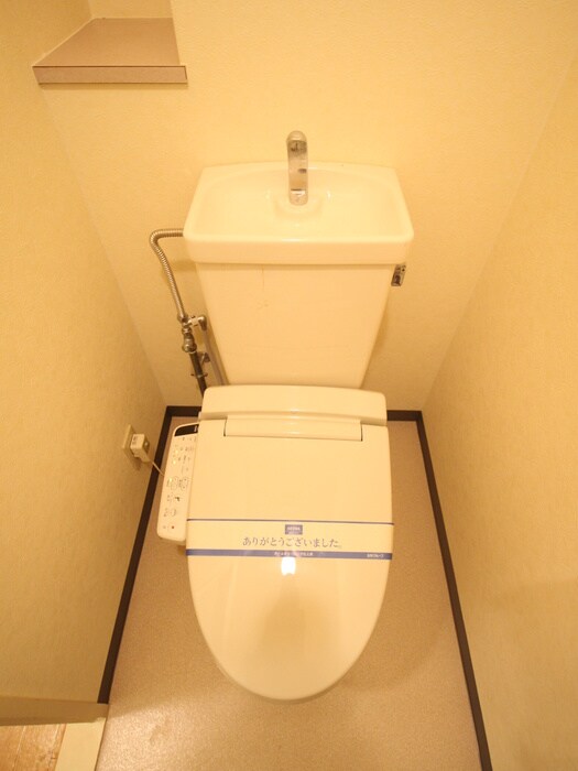 物件内観写真14　(トイレ)