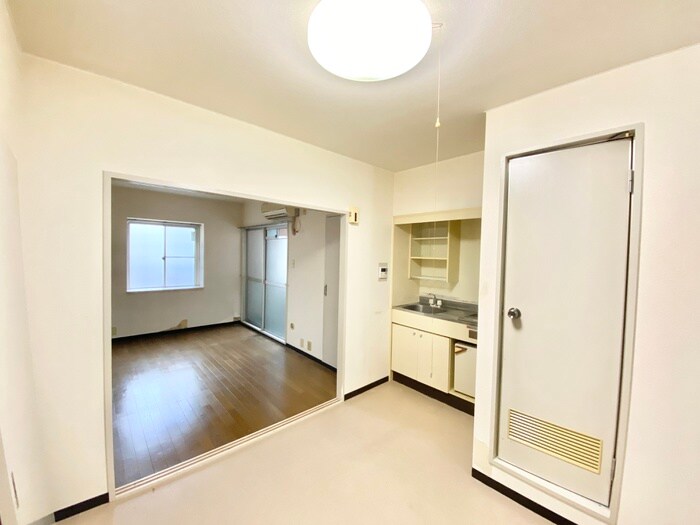 物件内観写真4　(内観写真)