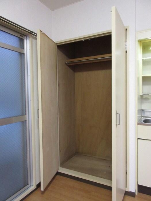 物件内観写真8　(収納)