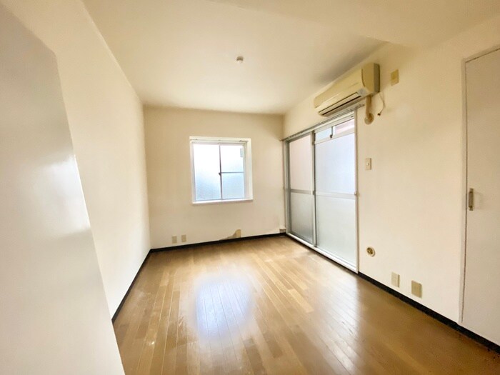 物件内観写真19　(居室)