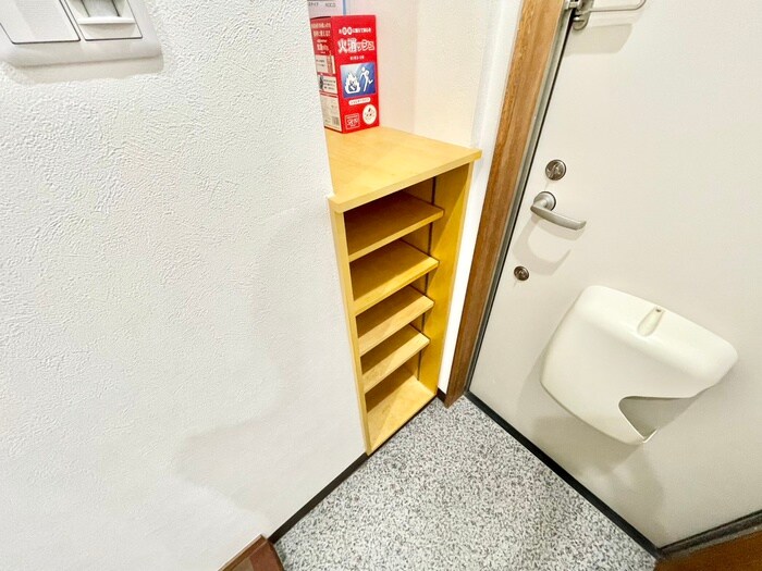 物件内観写真17　(靴箱)