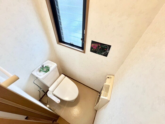 物件内観写真11　(トイレ)