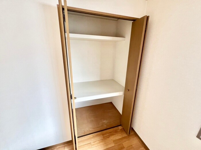 物件内観写真14　(収納)