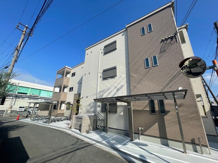 物件外観写真2　(外観写真)