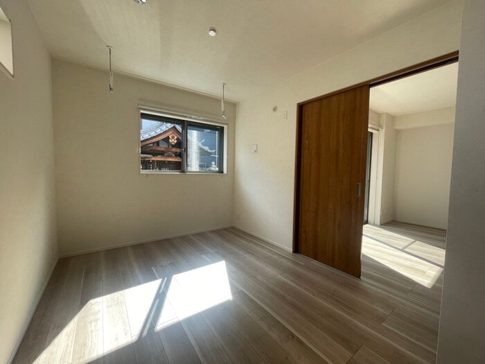 物件内観写真9　(居室)