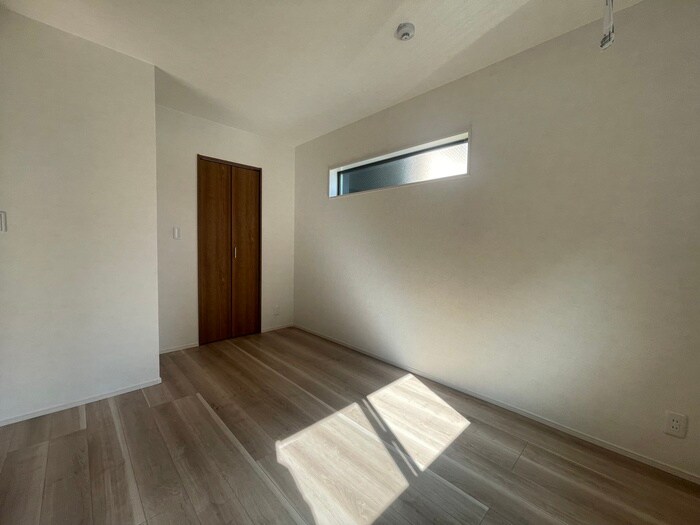 物件内観写真10　(居室)