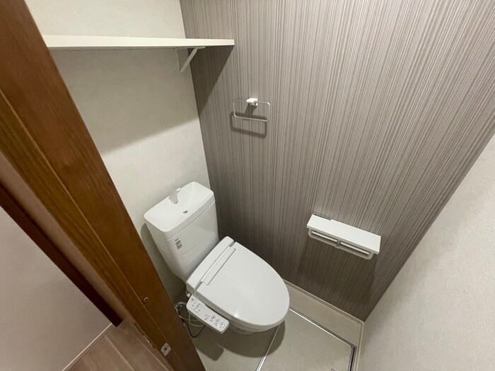 物件内観写真13　(トイレ)