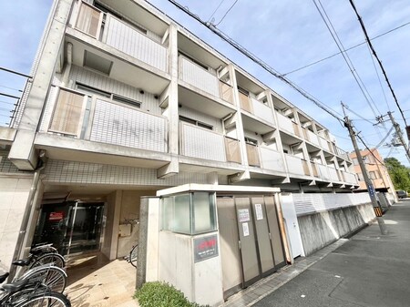 プレステ－ジ天神Ⅳ外観写真