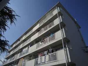 名谷農住Ｈ棟外観写真