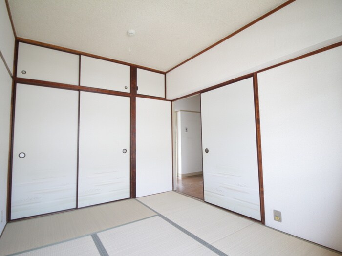 物件内観写真12　(居室)