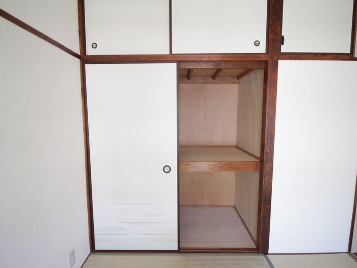 物件内観写真13　(収納)