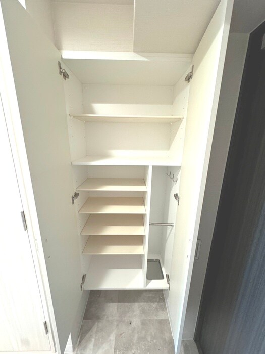 物件内観写真16　(靴箱)