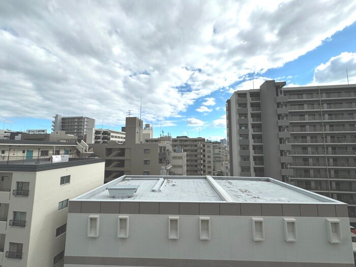 物件内観写真19　(室内からの展望)