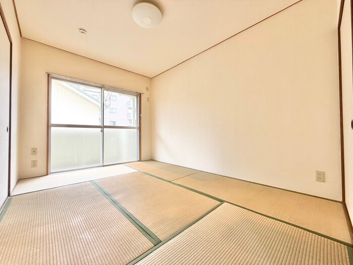 物件内観写真18　(居室)